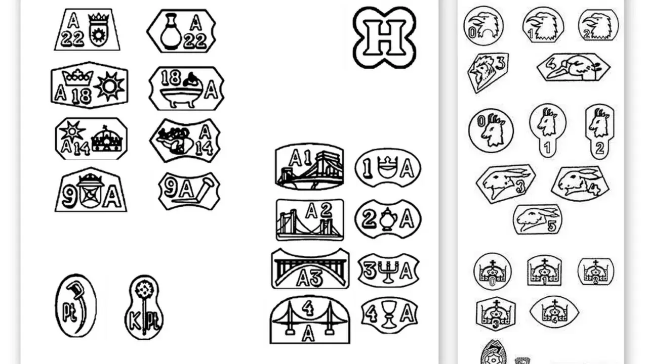 Kolekcja znaków probierczych, w tym próby platyny oznaczenia, przedstawiająca różne symbole i cyfry.