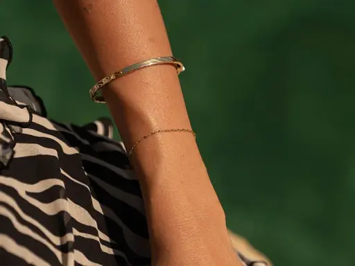 Bransoletka bangle - co to znaczy i jakie ma znaczenie kulturowe?